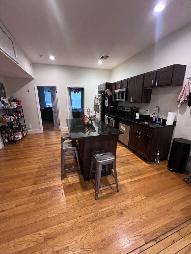 8 Burney St unit 4C, Roxbury Crossing, MA 02120 - photo 2