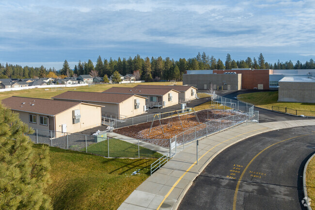 Midway Elementary has a few portables beside the school.