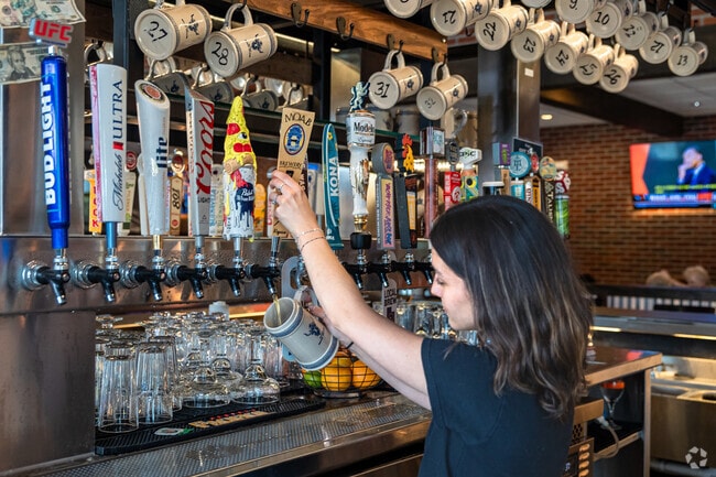 Ruby’s Pizzeria & Grill in Adams is right across from Utah State University.