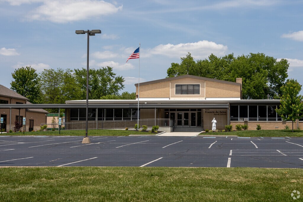 Saint Francis de Sales Parish School