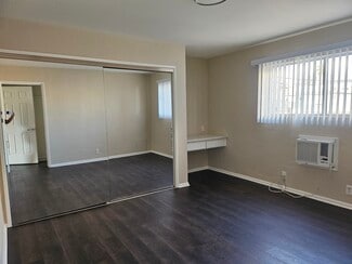 721 W 30th St, Los Angeles, CA 90007