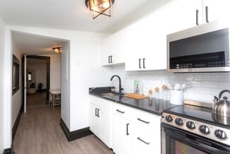 606 Cathedral St, Baltimore, MD 21201