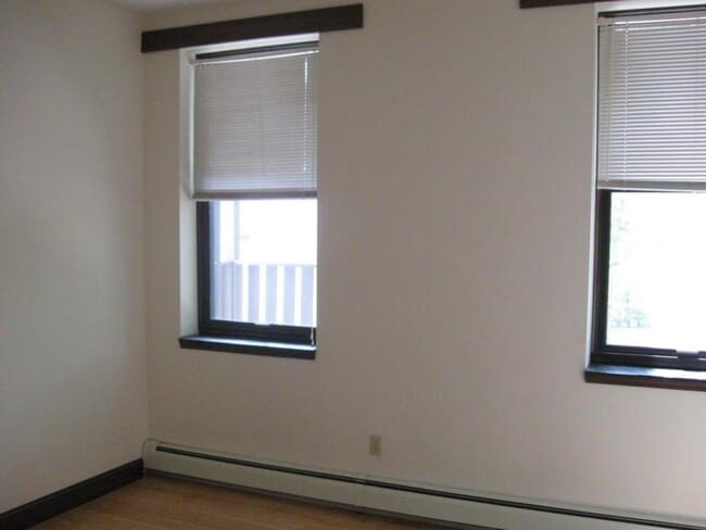 913 Abbott St unit 202, Albert Lea, MN 56007 - photo 7