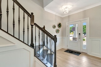 11200 Lochmere Rd, Charlotte, NC 28278