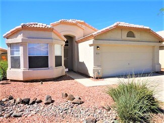 9045 W Holly St, Phoenix, AZ 85037