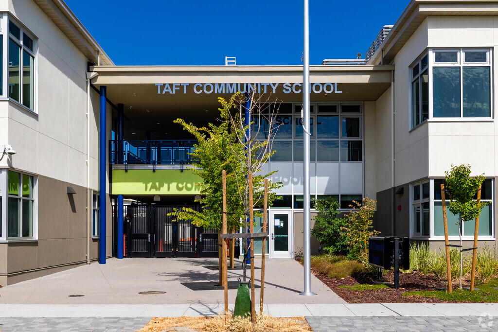 Taft Elementary School is recognized as a California Blue Ribbon School.