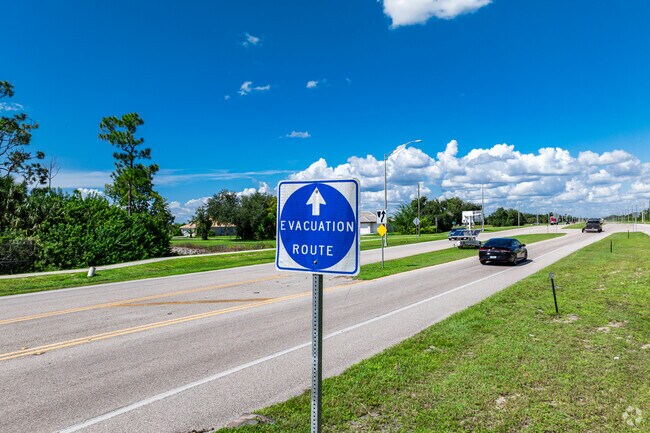 Burnt Store has evacuation routes along Burnt Store Road.