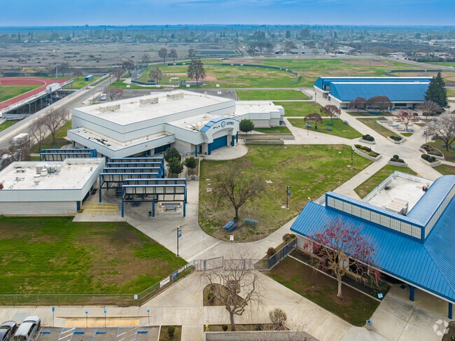 Looking South from Farmersville High School towards the resident homes of Farmersville.