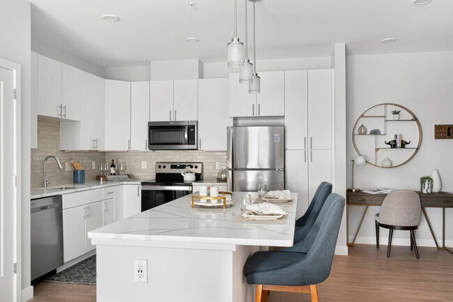 505 Sutton, North Andover, MA 01845 - photo 4