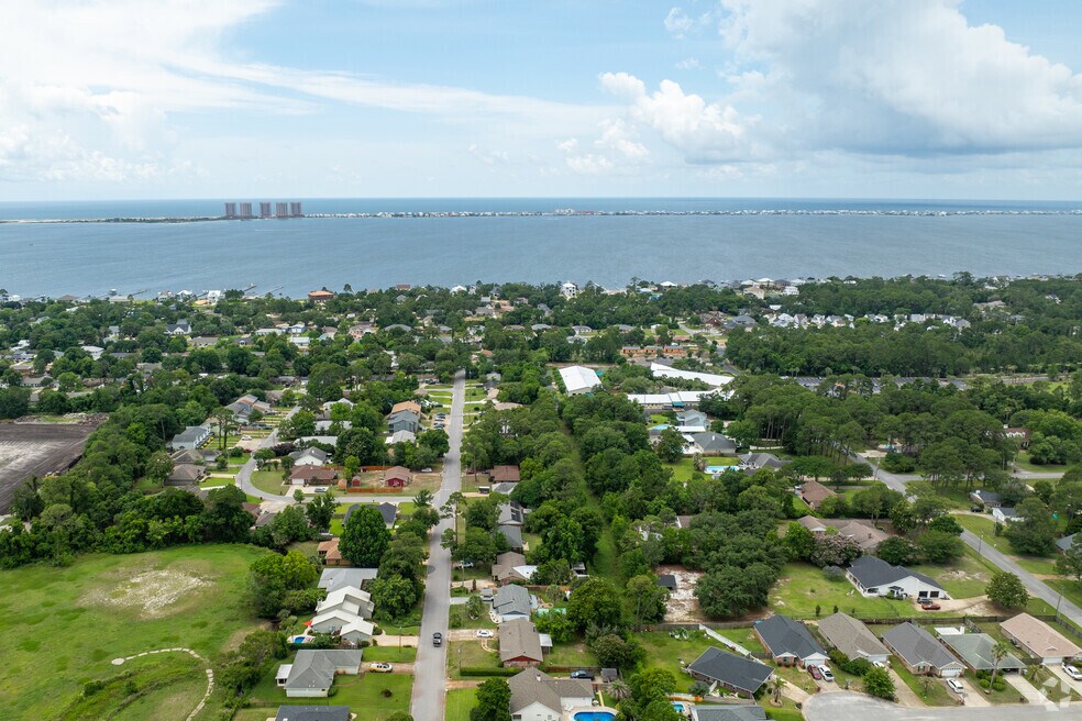 MIdwaySantaRosa_1025895_KN_060625_V1