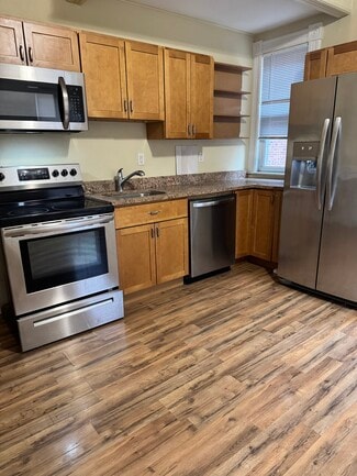 99 Hungerford St Unit 2, Hartford, CT 06106