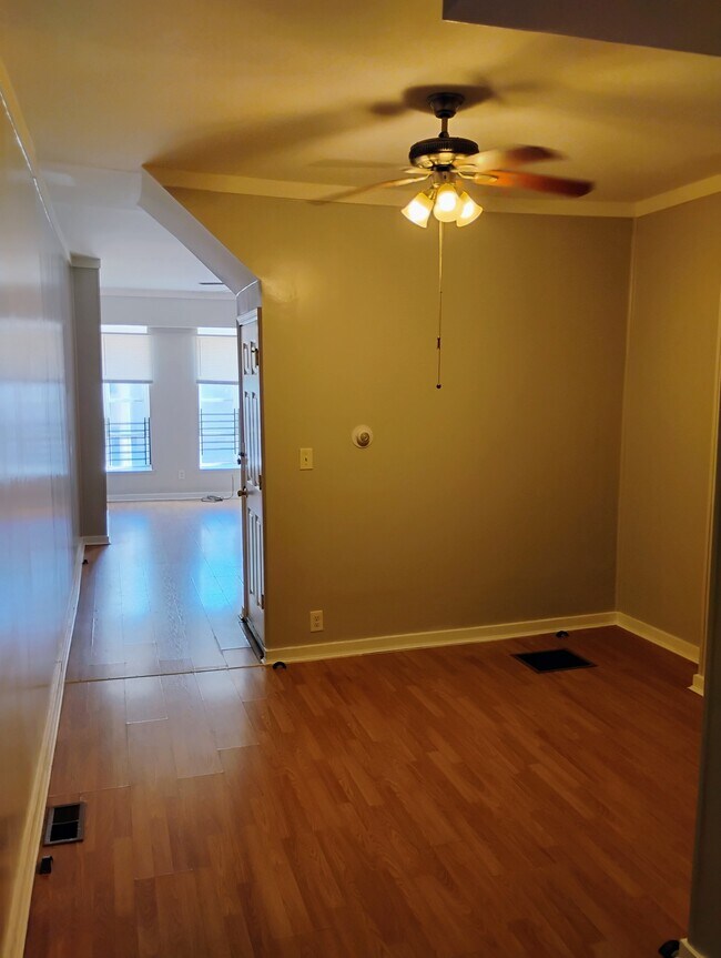 908 E Preston St, Baltimore, MD 21202 - photo 4