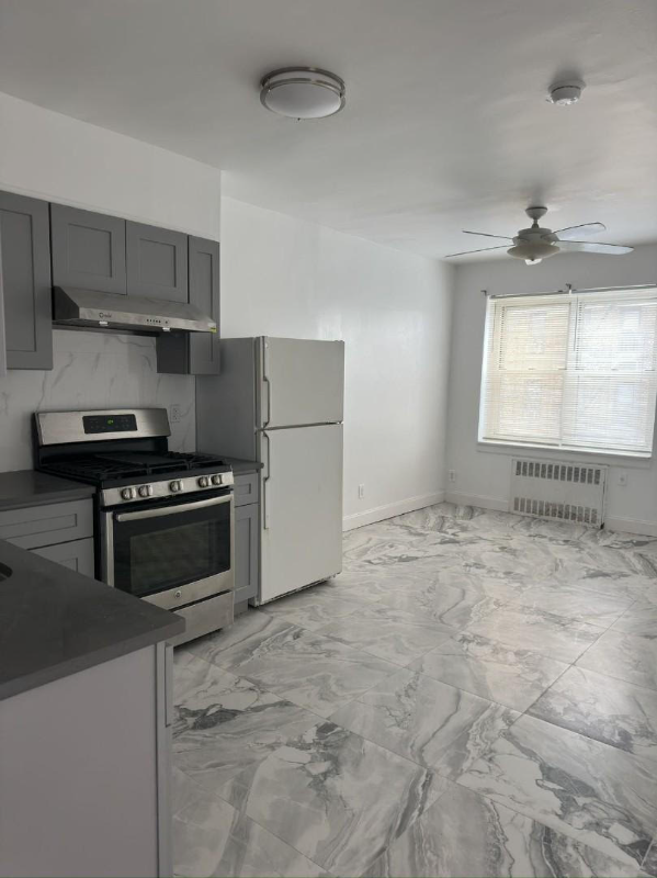 247 68th St Unit 2nd fl, Brooklyn, NY 11220