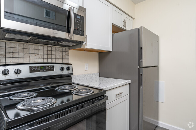 4218 - 1BR, 1BA