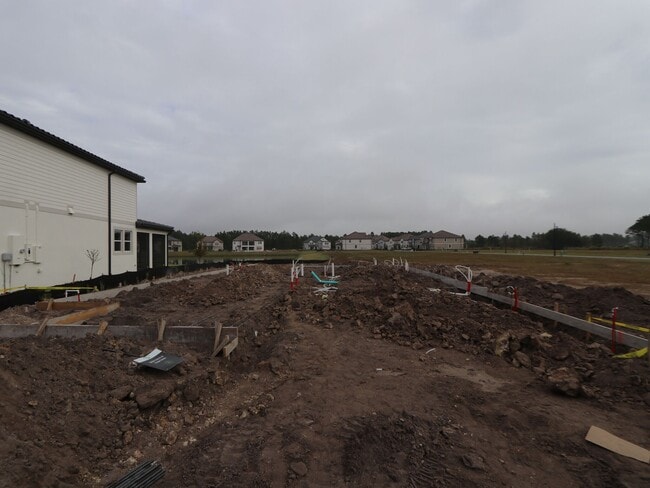 1654 Suttonset Trail, Zephyrhills, FL 33541 - photo 2