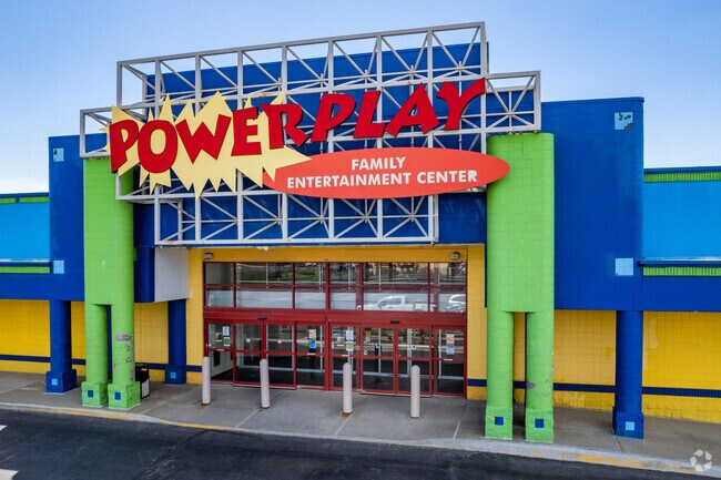 The Power Play Family Center can be found in Gashland.
