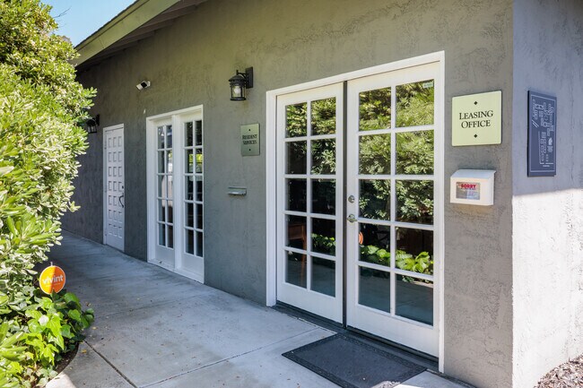 Sycamore Green Apartments, Concord, CA 94518 - photo 6