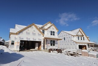 18 Glasgow St, Springboro, OH 45066