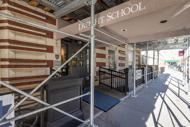 Dwight School