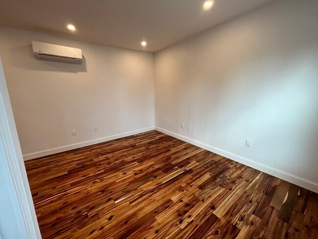 155 Orange St, Chelsea, MA 02150 - photo 5