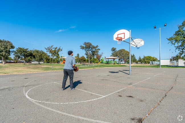 Willis Acres residents can practice their jump shot at Johnston Park.