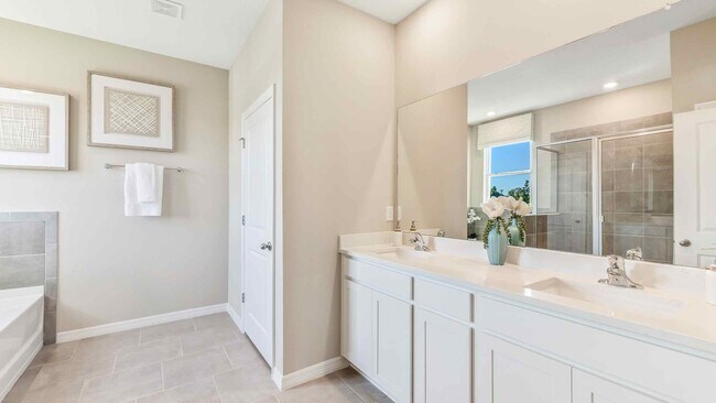 2274 Stratten Dr unit 36210027, Zephyrhills, FL 33541 - photo 4