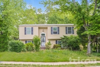 2238 Wakefield Cir, Waldorf, MD 20602