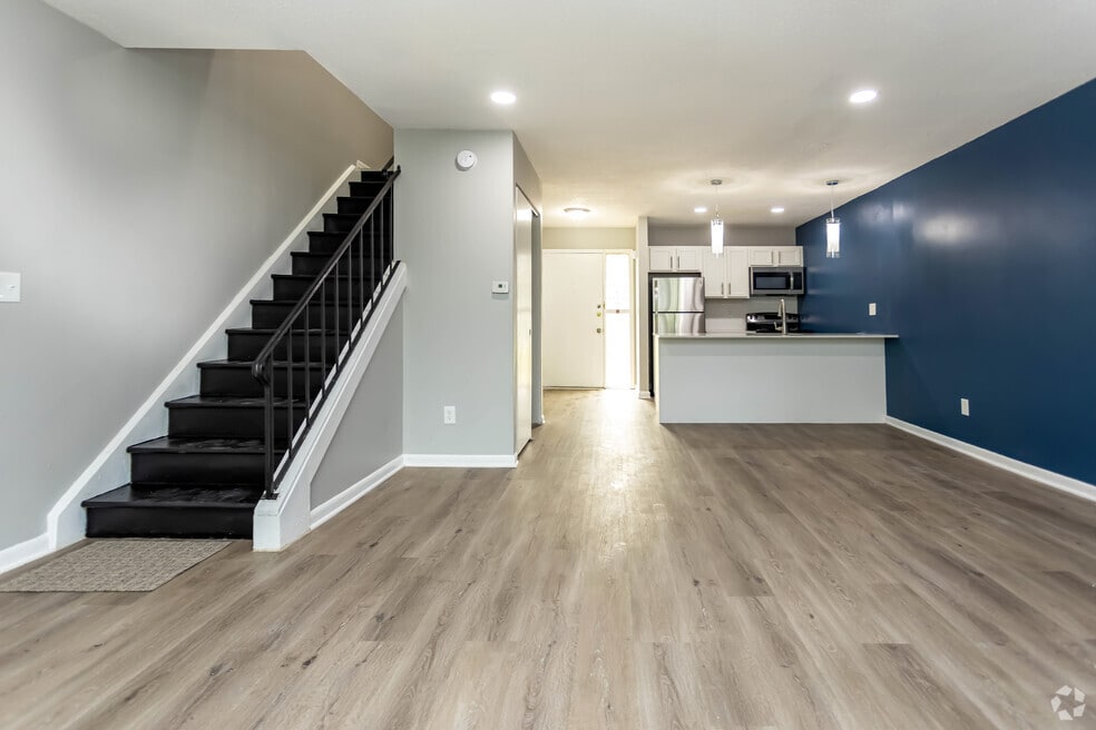 Briarcliff Estates, Syracuse, NY 13224 - photo 1