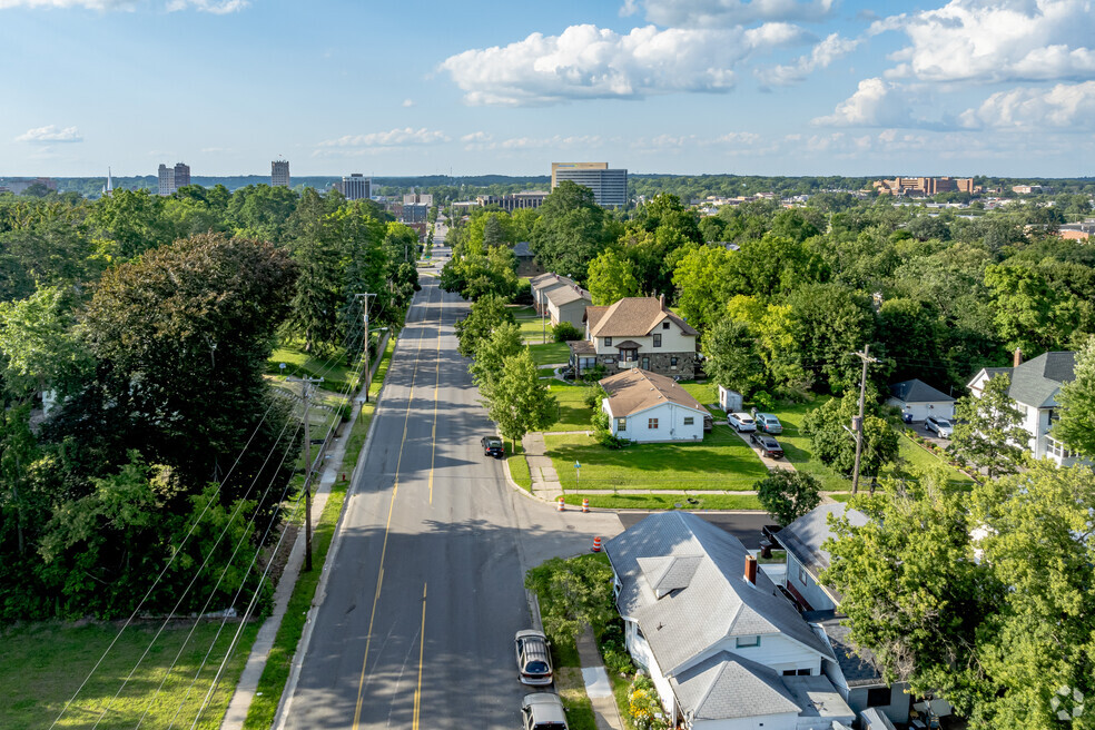 NH_King_554183_P2_TS_V1_080724