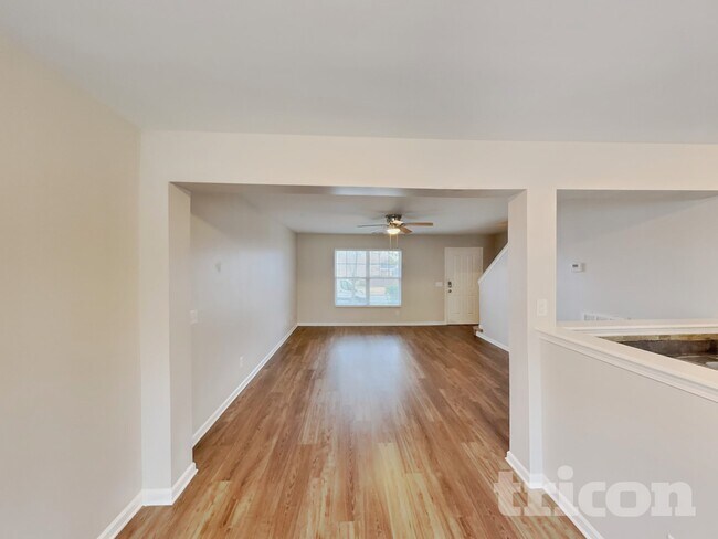 2187 Erin Ln, Mount Juliet, TN 37122 - photo 4