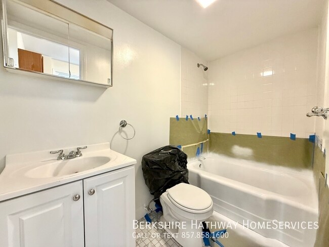 2 Cypress St unit 2, Somerville, MA 02143 - photo 6