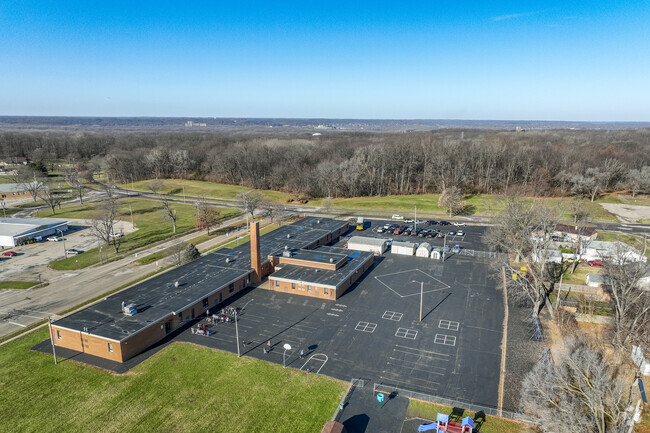 Marquette Elementary School is located within North Pekin.