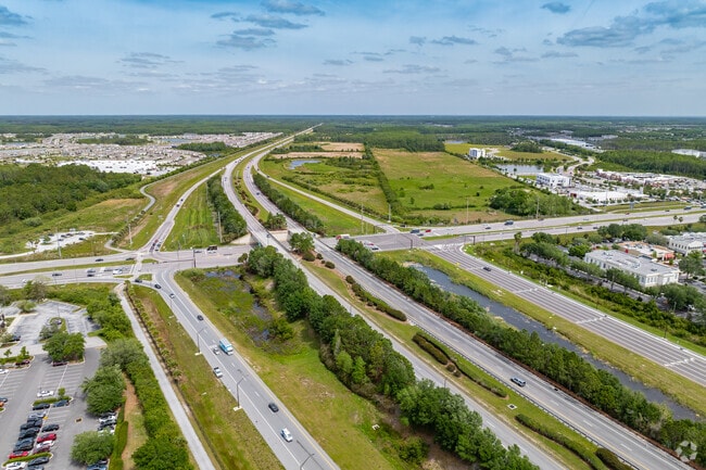 Hwy 589 provides easy access to Tampa from Keystone.
