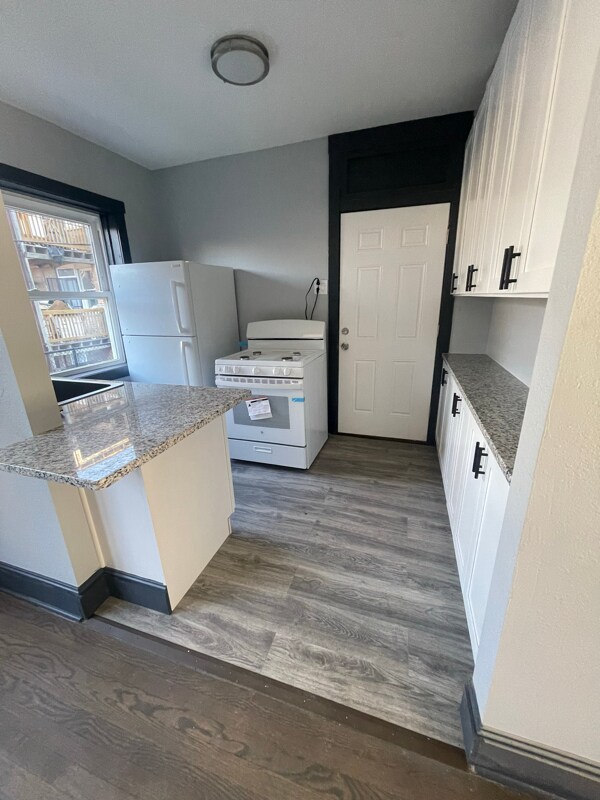 5446 W Huron St unit 3, Chicago, IL 60644 - photo 2