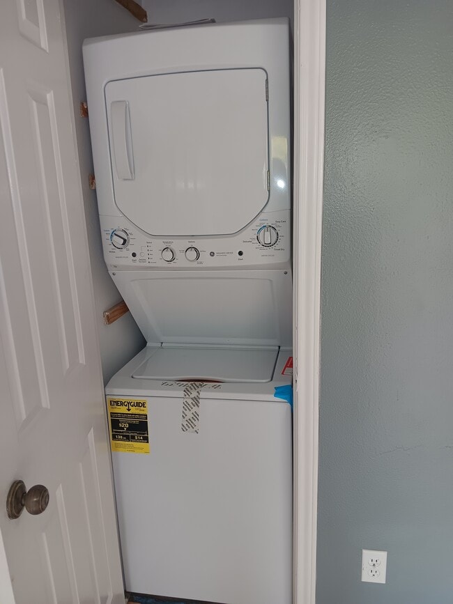 7122 Premont Dr, Corpus Christi, TX 78414 - photo 6