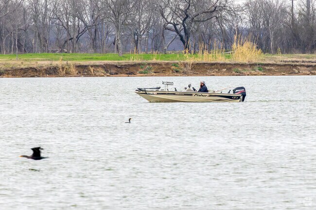 Corsicana locals love to get on the water at Lake Halbert for the afternoon.