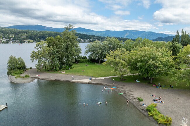 Silver Beach doesn't have "Beach" in the name for nothing.