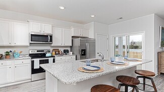 417 Glade Ct, Loris, SC 29569