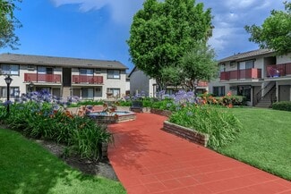 909 S Knott Ave, Anaheim, CA 92804