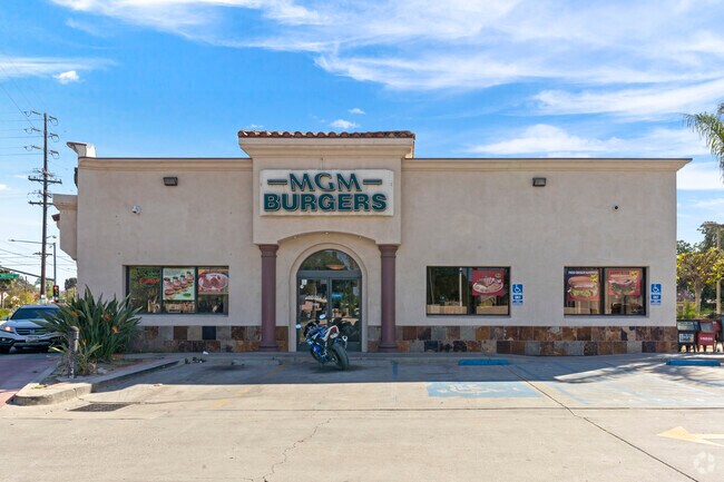 Experience The Juicy And Delicious Burgers At Mgm Restaurant In Northside Neighborhood