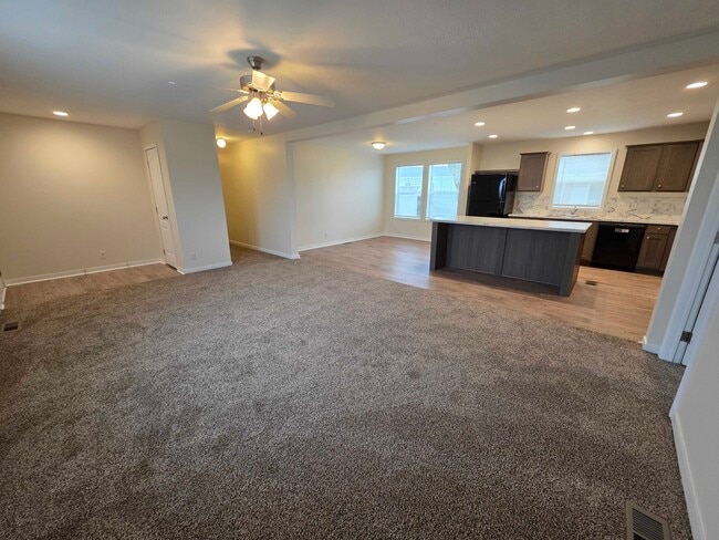 3681 Hawthorne St, Village of Clarkston, MI 48348 - photo 4