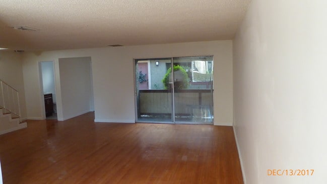 20214 Cohasset St, Winnetka, CA 91306 - photo 5