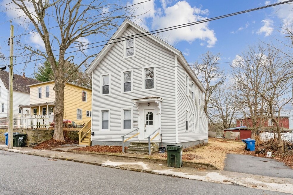 13 Ward St, Norwich, CT 06360 - photo 1