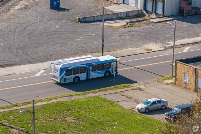 There are plenty of public buses via SARTA in East End North Canton, Ohio.