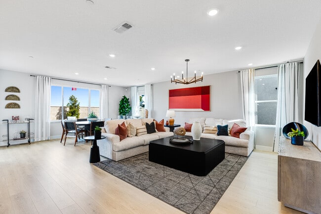 8088 Gwinn Cir, Elk Grove, CA 95757 - photo 3