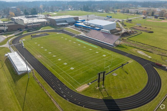 Sheridan High School offers high level education to teenage students in Sheridan.