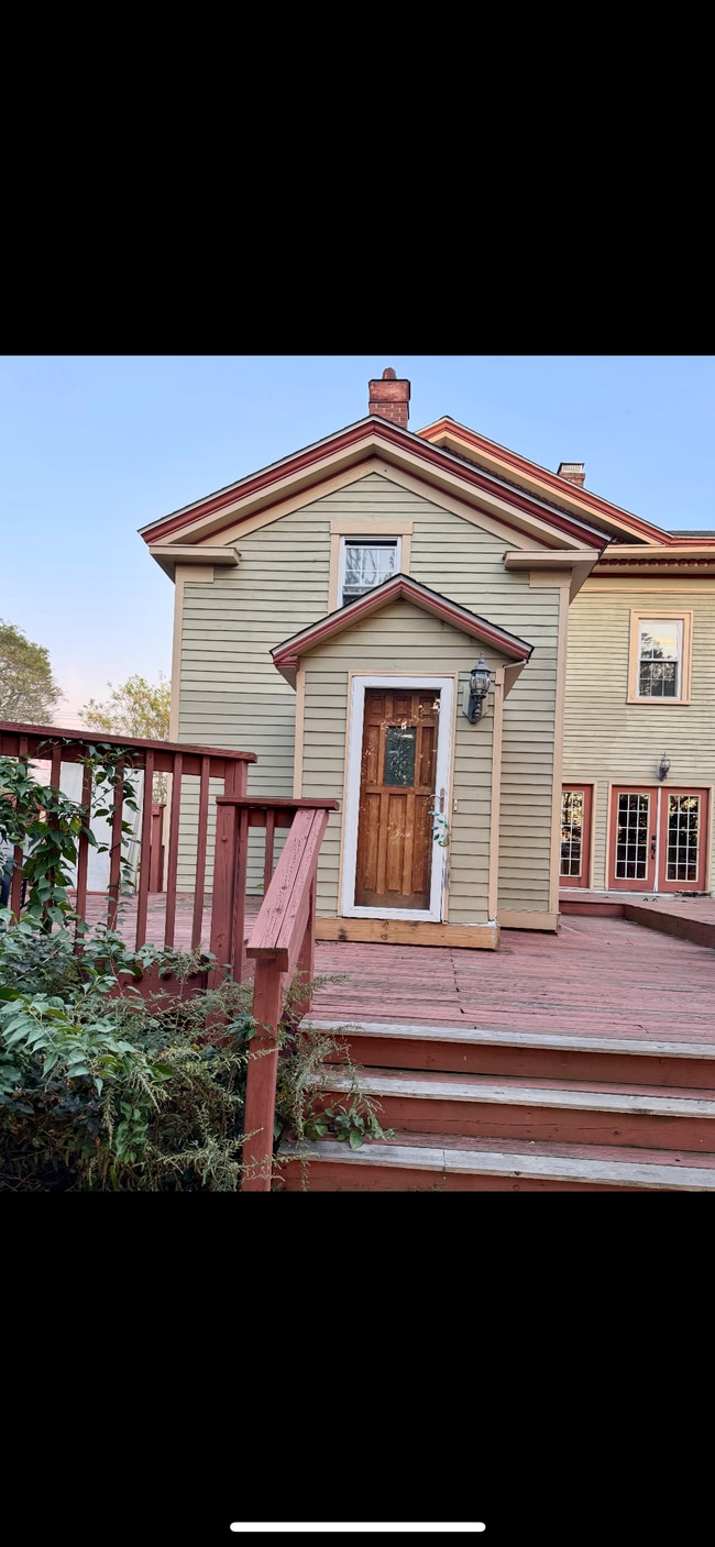 1190 Quinnipiac Ave Unit 2, New Haven, CT 06513