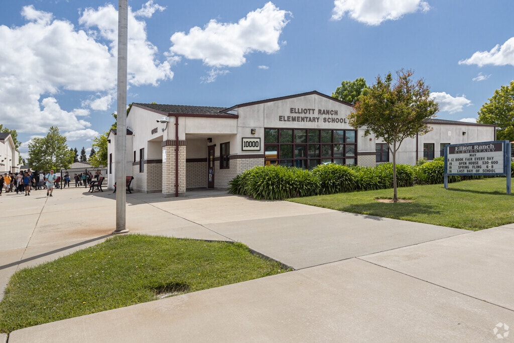 Elliott Ranch Elementary School, Rankings & Reviews