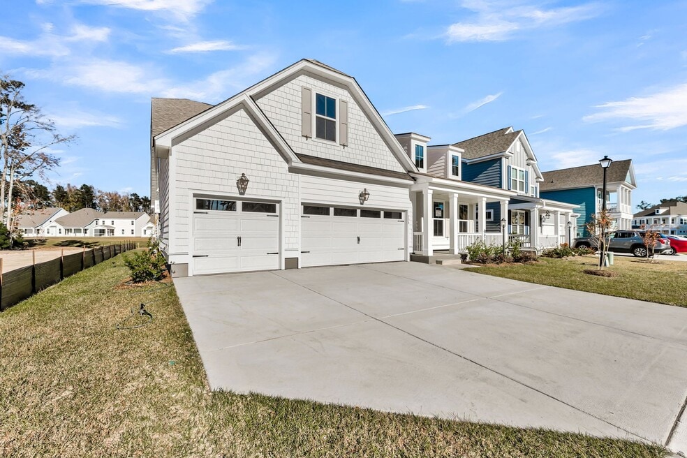 736 Maynard Ln, Summerville, SC 29486 - photo 1