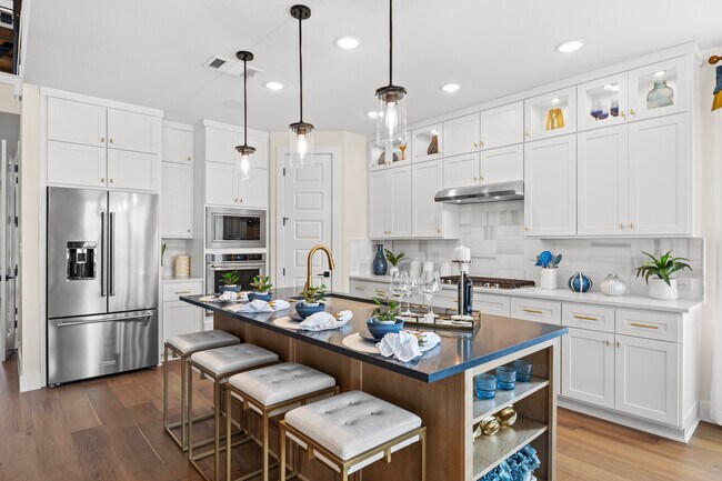 19504 Helens Catch Dr unit 37622468, Pflugerville, TX 78660 - photo 2